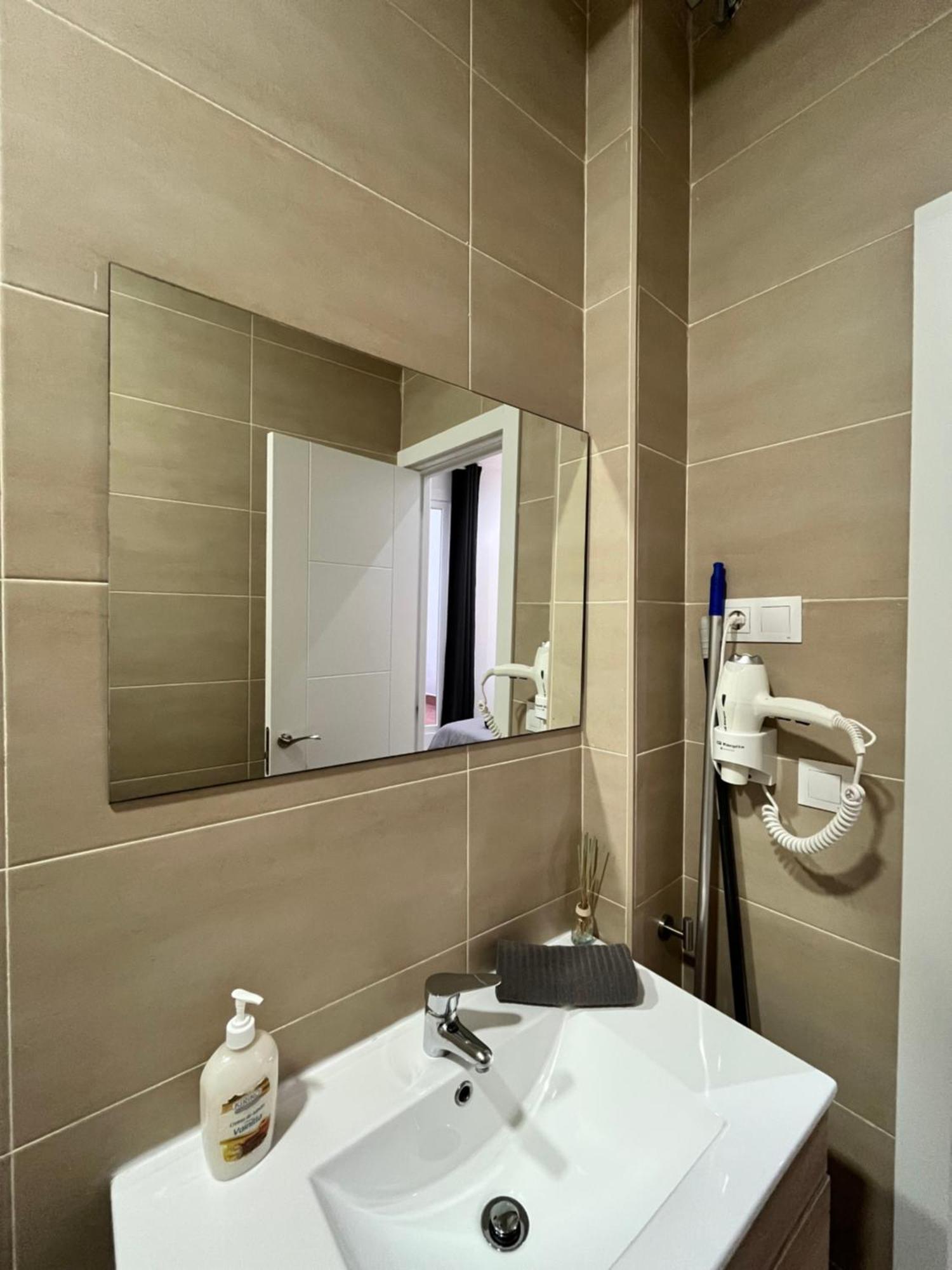 Premium Marmoles Apartments Malaga Ngoại thất bức ảnh