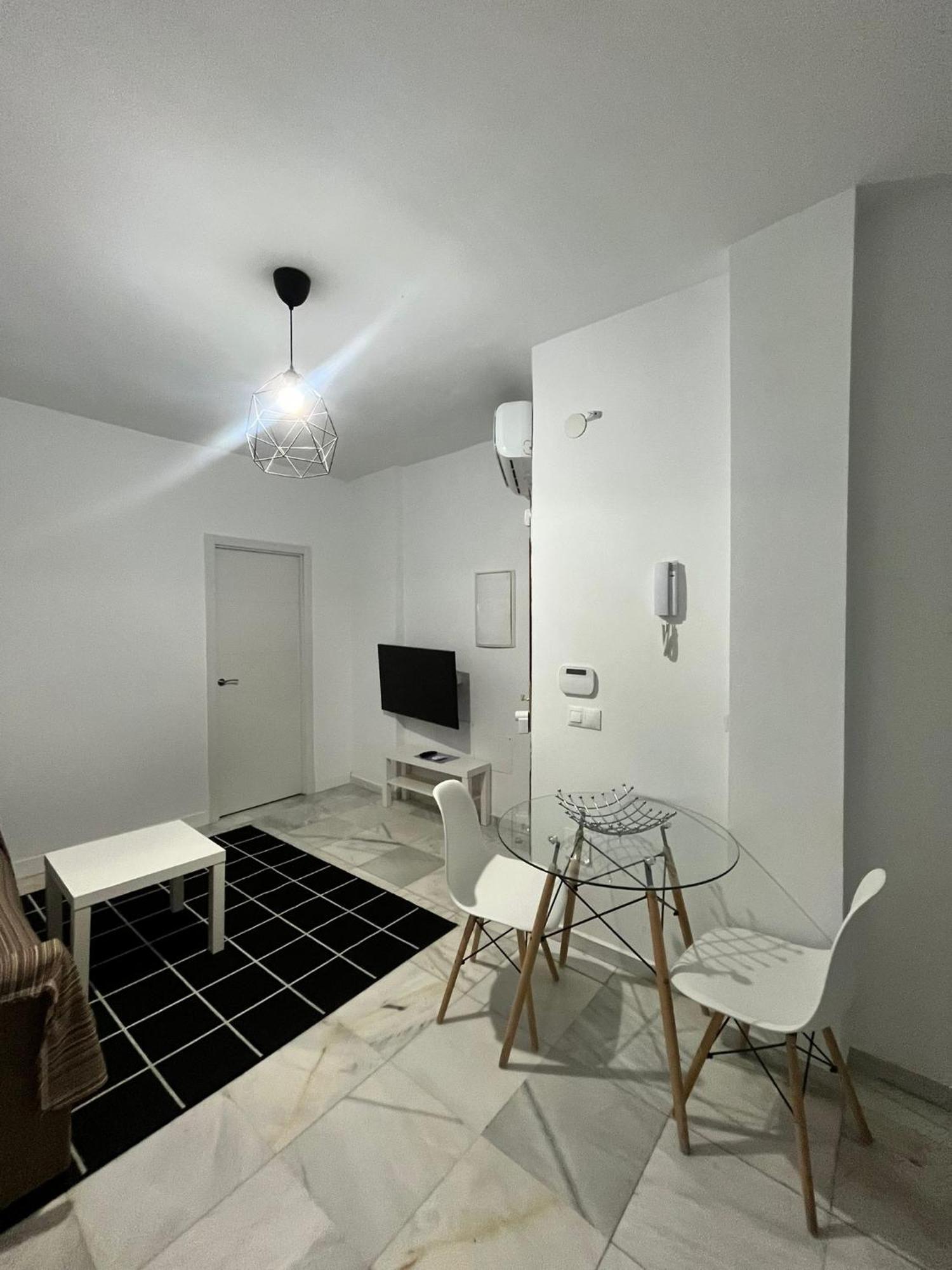 Premium Marmoles Apartments Malaga Ngoại thất bức ảnh